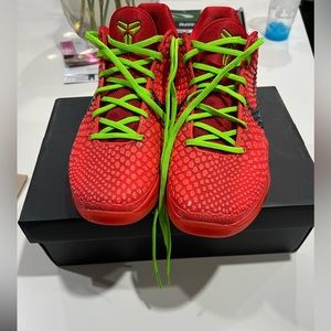 Nike Kobe 6 Protro Reverse Grinch 10.5 (DAMAGED)